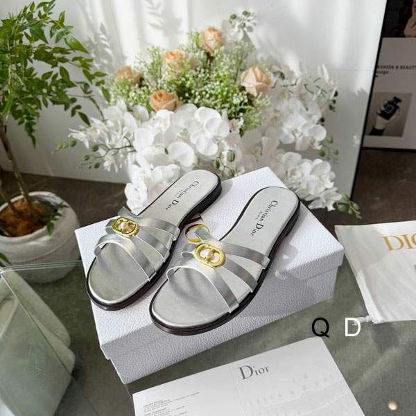Picture of Dior Slippers _SKUDiorsz35-40GDT11012993